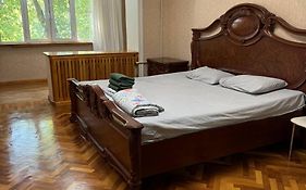 Апартаменты У Парка Голубые Купола И Цум Apartments At Blue Dome Park